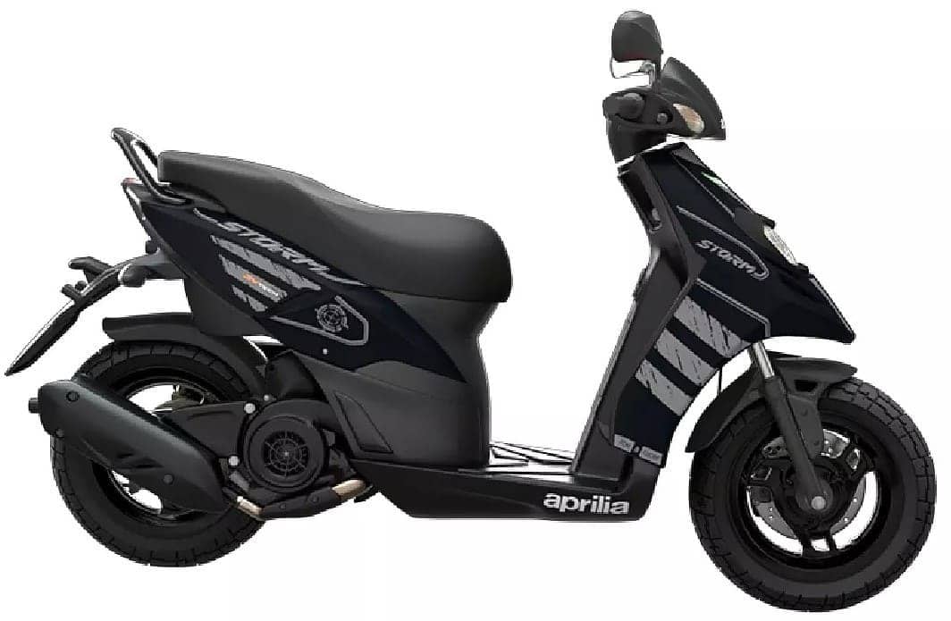 Aprilia storm 125 on road price outlet
