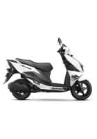 Suzuki Avenis Standard Edition (Pearl Mirage White)