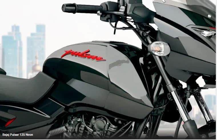 Pulsar 125 neon black deals